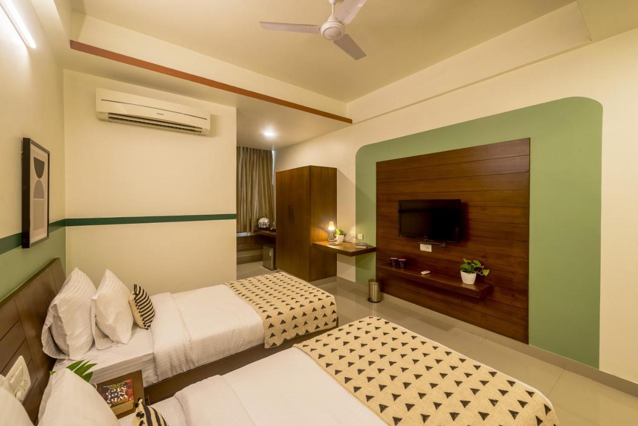 Olive Electronic City - By Embassy Group Bangalore Exterior foto